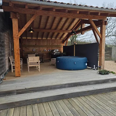Nyaraló Cocooning 4 Etoiles Avec Et Piscine Amades