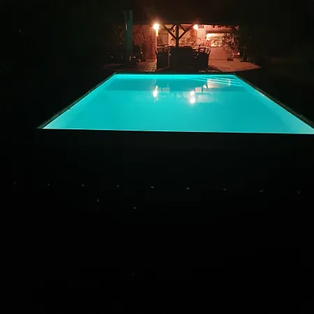 Cocooning 4 Etoiles Avec Et Piscine * Amades